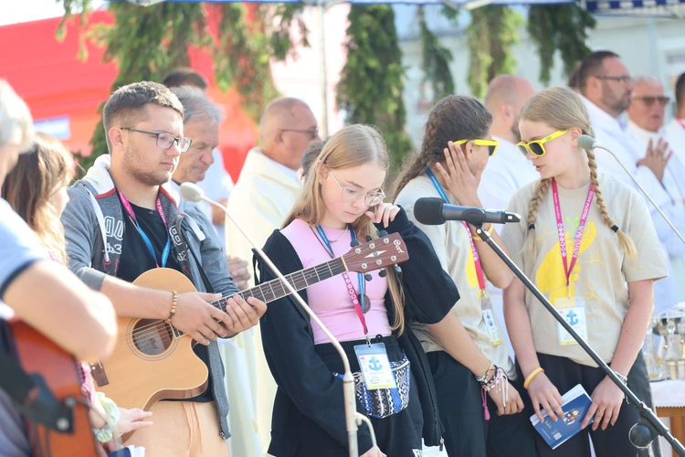 Msza św. w Szczucinie