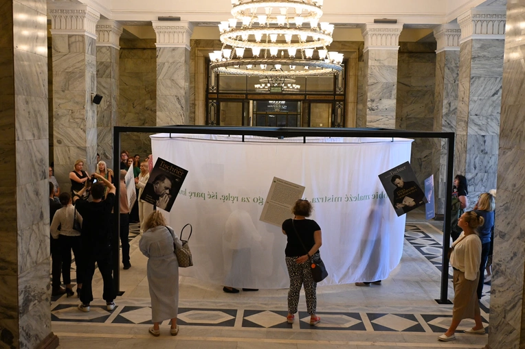 Tischner w centrum Warszawy