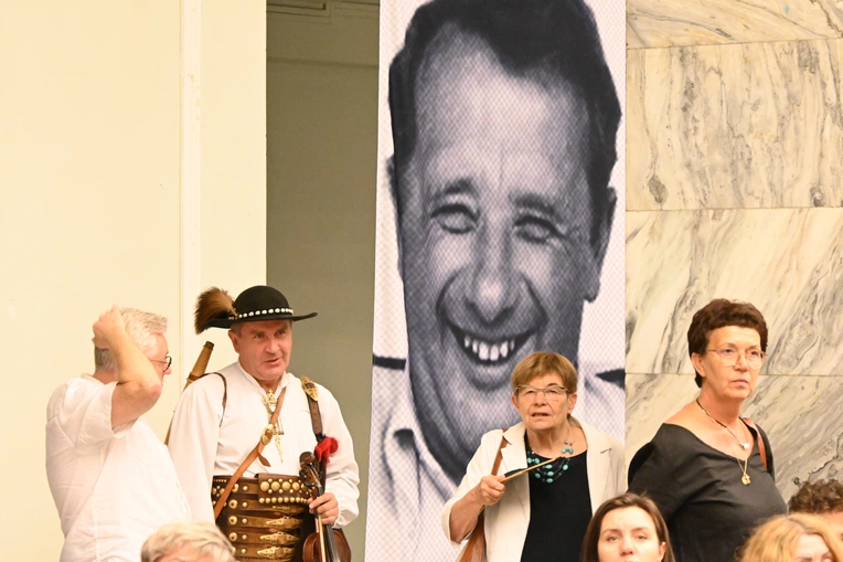 Tischner w centrum Warszawy