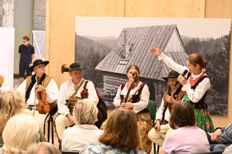 Tischner w centrum Warszawy