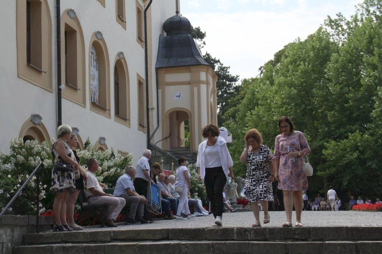 Metropolitalna uroczystość ku czci św. Jacka w Kamieniu Śląskim