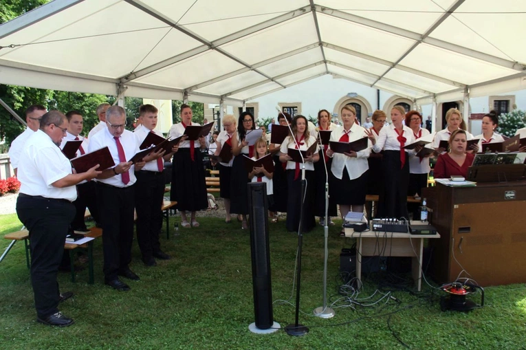 Metropolitalna uroczystość ku czci św. Jacka w Kamieniu Śląskim