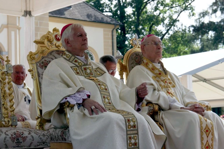 Metropolitalna uroczystość ku czci św. Jacka w Kamieniu Śląskim