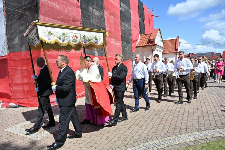 Jubileusz parafii św. Wawrzyńca w Luzinie