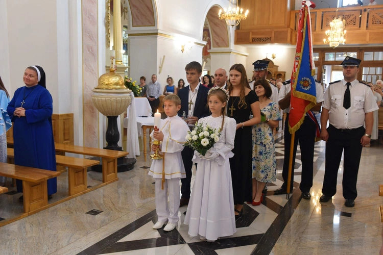 Radomyśl Wielki - poświęcenie ołtarza