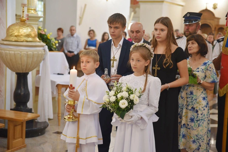 Radomyśl Wielki - poświęcenie ołtarza