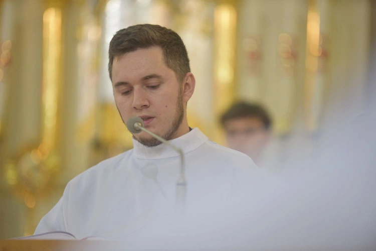 Radomyśl Wielki - poświęcenie ołtarza