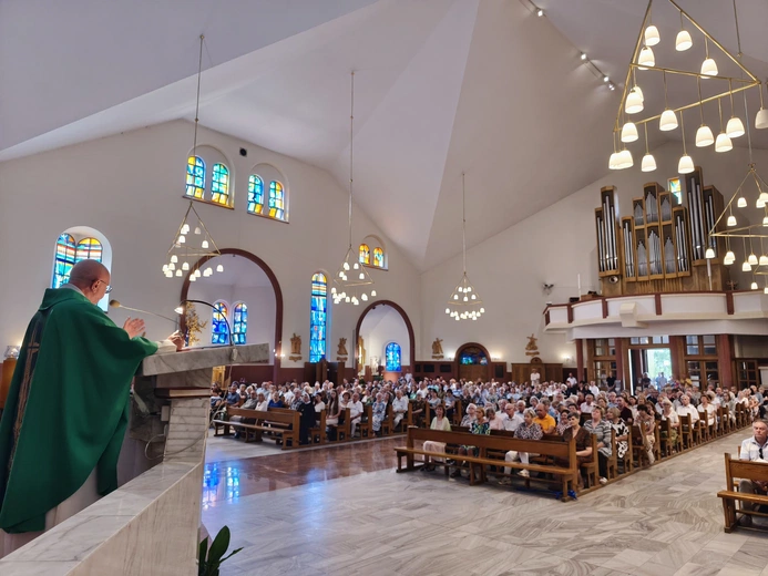 Michalicka parafia z nowym proboszczem