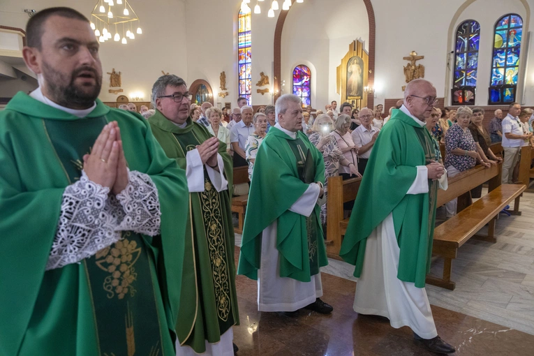 Michalicka parafia z nowym proboszczem