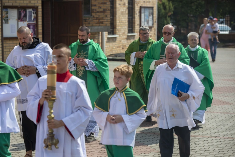 Michalicka parafia z nowym proboszczem