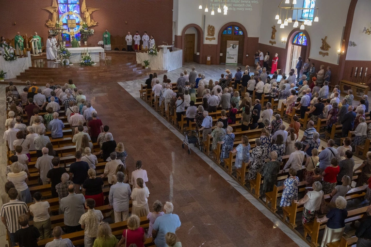 Michalicka parafia z nowym proboszczem