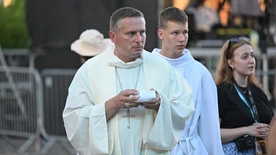 Bp Przyborek: pielgrzymka buduje nadzieję 