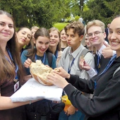 Młodzi  oazowicze cieszyli się doświadczeniem prawdziwej jedności.