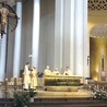 Mszy św. przewodniczył bp Marek Szkudło, a koncelebrowali abp senior Wiktor Skworc, ks. Jerzy Lisczyk, ks. Kazimierz Musioł i ks. Adam Zając.