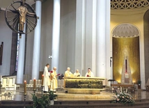 Mszy św. przewodniczył bp Marek Szkudło, a koncelebrowali abp senior Wiktor Skworc, ks. Jerzy Lisczyk, ks. Kazimierz Musioł i ks. Adam Zając.