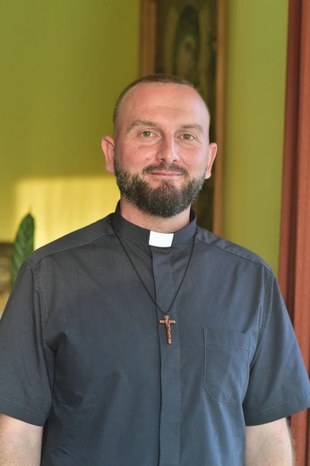 – Nie mieliśmy szans na żadną pomoc. W takich chwilach uświadamiasz sobie, że jest tylko Bóg, tylko On cię uratuje – wspomina o. Wojciech Pawłowski SVD.