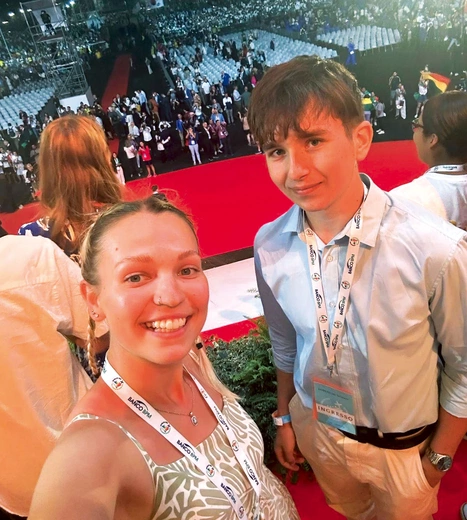 Martyna Gurgul i Jan Hanulewicz po zakończeniu czuwania na Tor Vergata.