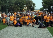 Na Jasną Górę dociera „pielgrzymia rzeka”