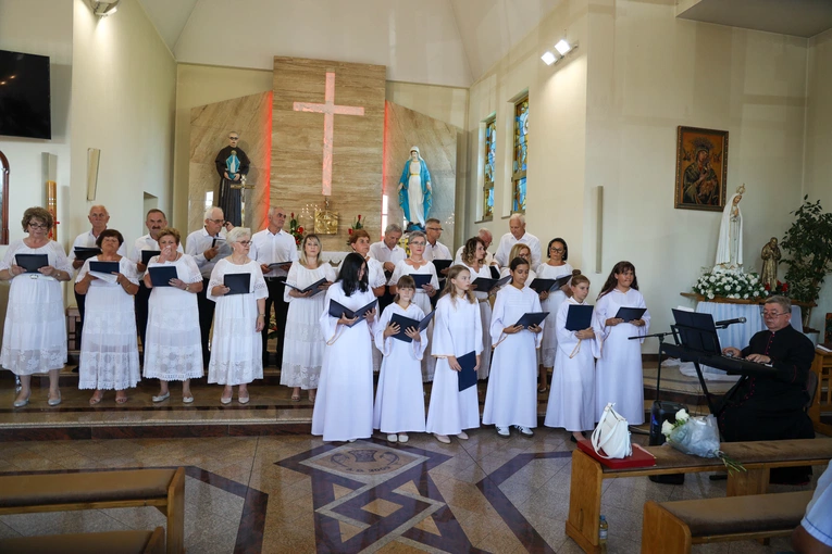 Rytwiany świętują 90 lat swojej parafii