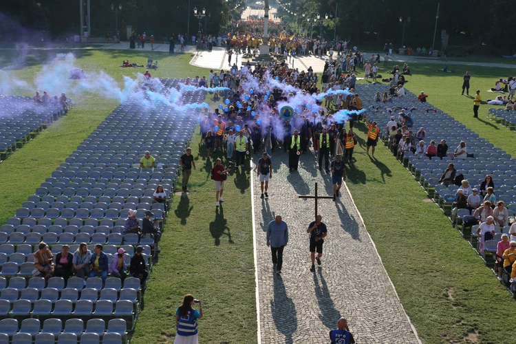 Pielgrzymka 2025. Wejście na Jasną Górę