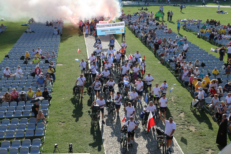 Pielgrzymka 2025. Wejście na Jasną Górę