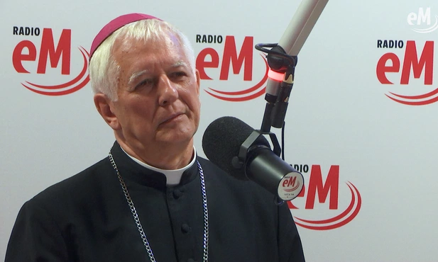 Bp Marek Szkudło: „Kobieta – serce rodziny i sumienie społeczności"