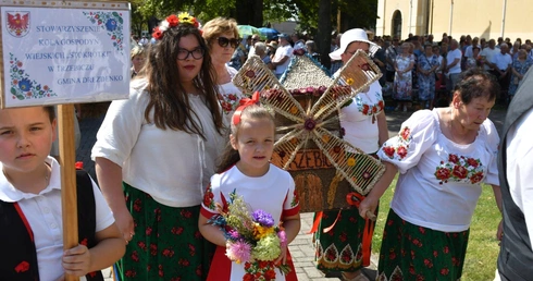 Diecezjalne dożynki u Pani Cierpliwie Słuchającej w Rokitnie