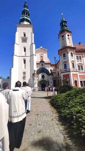 15 sierpnia - odpust w sanktuarium w Henrykowie