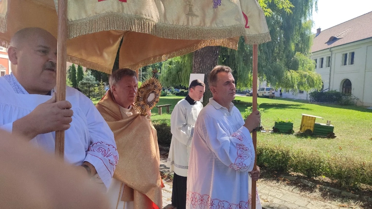 15 sierpnia - odpust w sanktuarium w Henrykowie