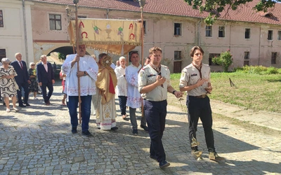 15 sierpnia - odpust w sanktuarium w Henrykowie