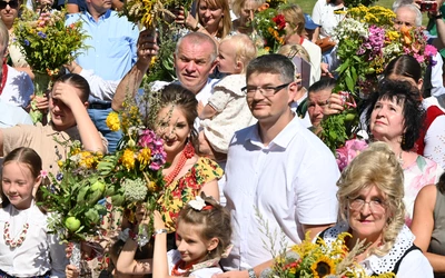 Abp Jędraszewski w Ludźmierzu: Dobrze, że chronimy się pod płaszczem Maryi 