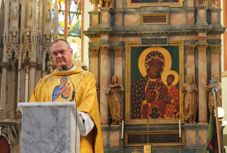 Uroczystość Wniebowzięcia NMP i Święto Wojska Polskiego w bazylice św. Elżbiety we Wrocławiu