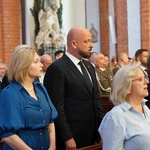 Uroczystość Wniebowzięcia NMP i Święto Wojska Polskiego w bazylice św. Elżbiety we Wrocławiu