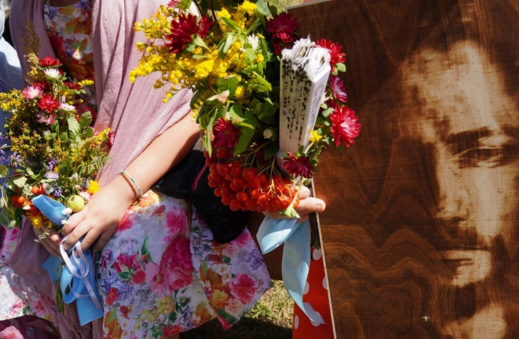 Z Wniebowziętą w Ligocie Książęcej