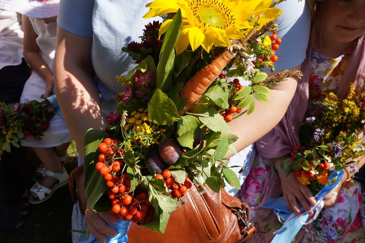 Z Wniebowziętą w Ligocie Książęcej