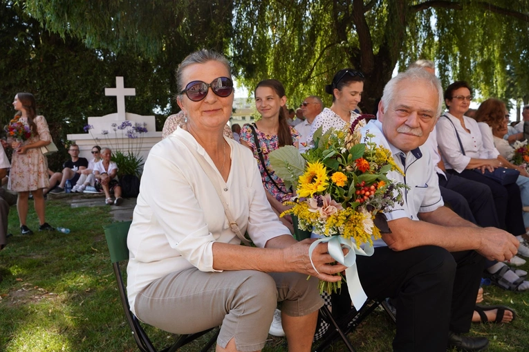 Z Wniebowziętą w Ligocie Książęcej