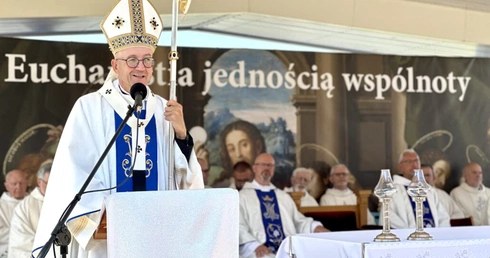 Abp Galbas: Prawda o wniebowzięciu Maryi jest bardzo logiczna