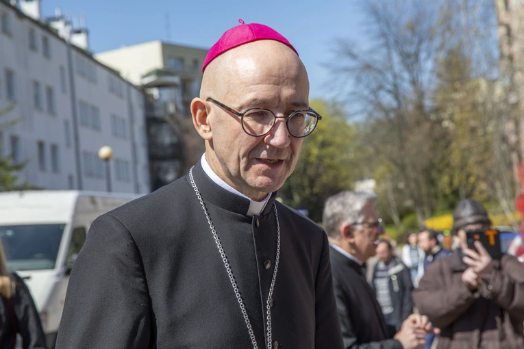 Abp Galbas: Prawda o wniebowzięciu Maryi jest bardzo logiczna