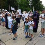Dwójki, trójka i trzynastka na ostatniej prostej