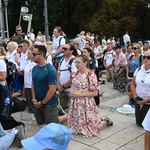 Dwójki, trójka i trzynastka na ostatniej prostej