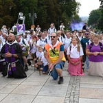 Dwójki, trójka i trzynastka na ostatniej prostej