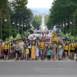 Dwójki, trójka i trzynastka na ostatniej prostej