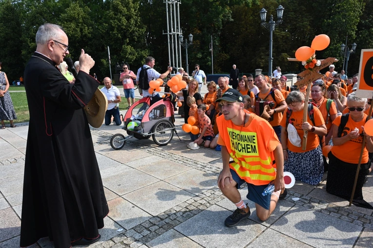 Szóstki u celu drogi