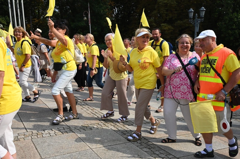 Szóstki u celu drogi