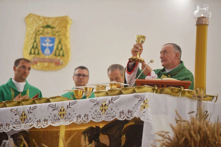 43. PPT - Msza św. na rozpoczęcie