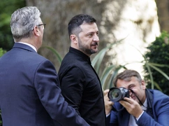 Zełenski: Rosja odrzuca zawieszenie broni, co komplikuje sytuację