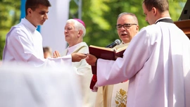 Bp Marek Szudkło i abp Antonio Guido Filipazzi 