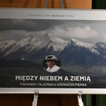 Między niebem a ziemią 