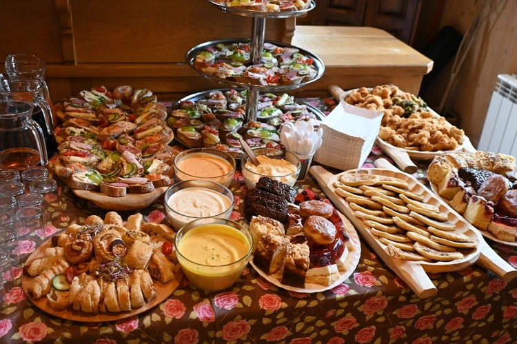 Między niebem a ziemią 