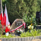 Joniec. Historia wpisana w "święte miejsce"